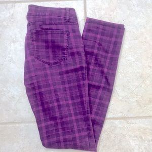 listing-status-banner